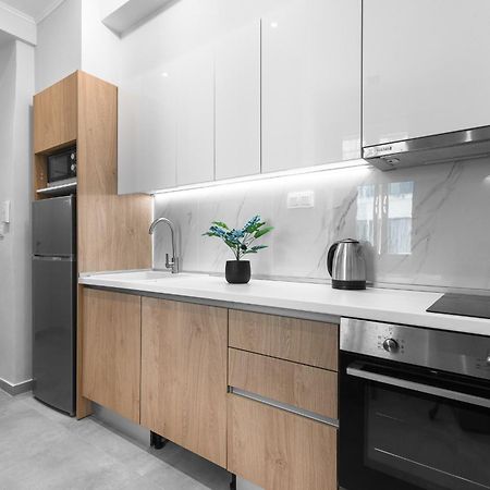 Upper Floor, The Luxury Suites Солун Екстериор снимка