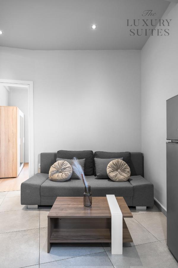 Upper Floor, The Luxury Suites Солун Екстериор снимка