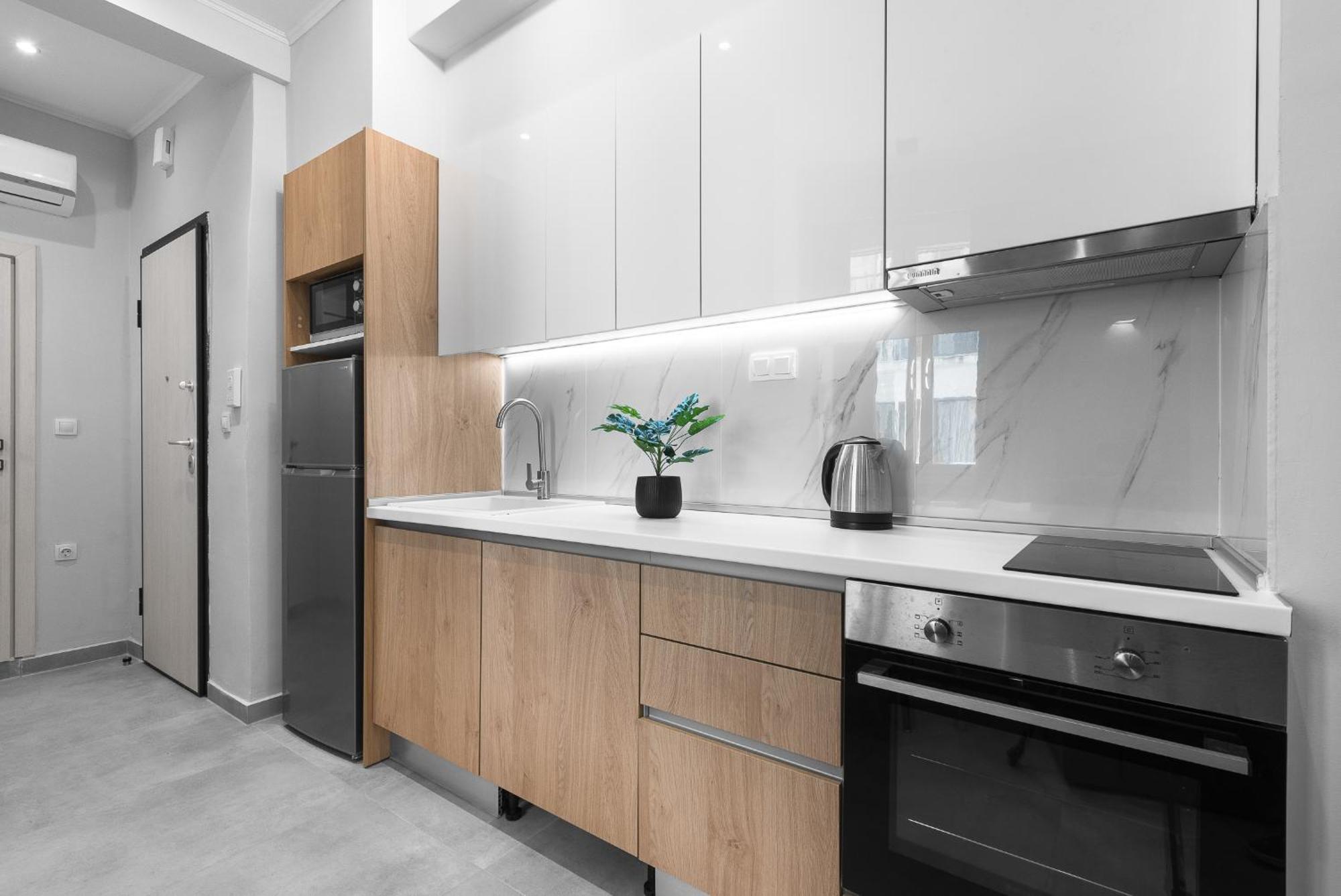Upper Floor, The Luxury Suites Солун Екстериор снимка